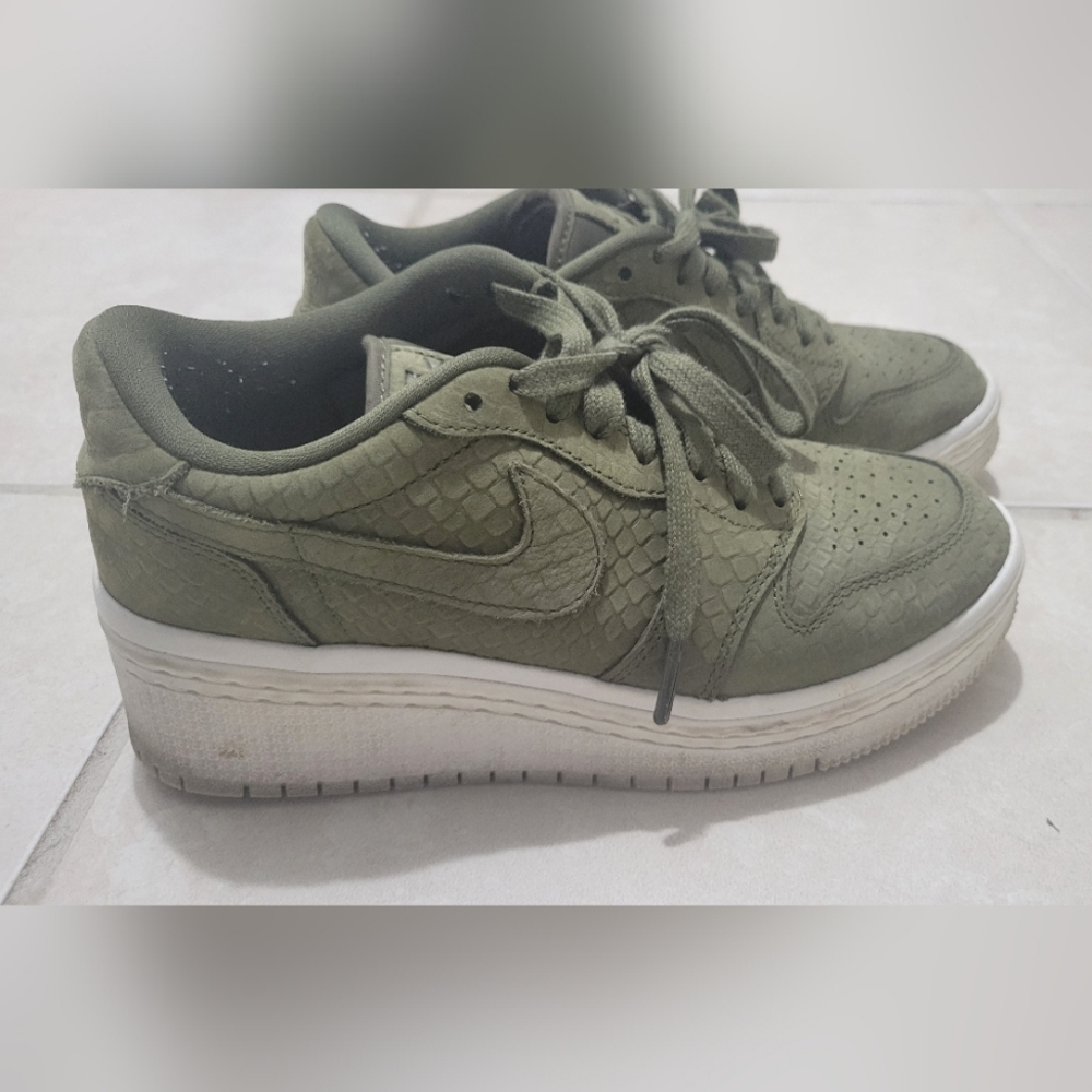 Nike Air Force 1 Python